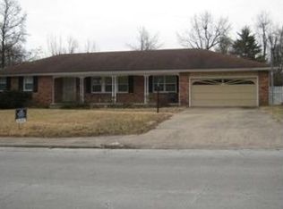 2662 S Luster Ave, Springfield, MO 65804