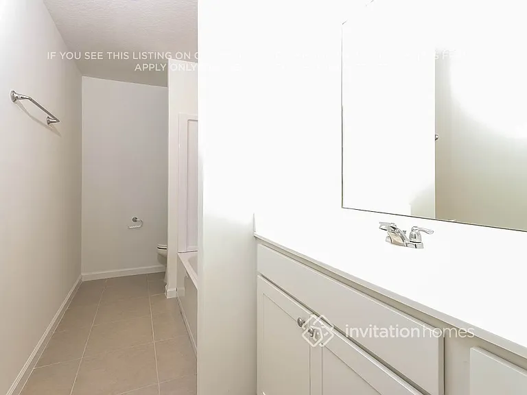 747 Carlyle Way — Photo 15