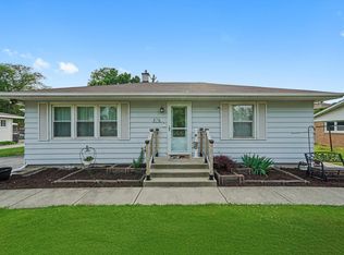 8716 Melvina Ave, Oak Lawn, IL