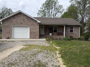 1223 Ab Wade Rd, Portland, TN 37148