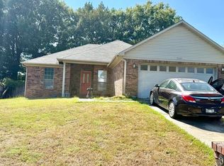 2445 Peabody Dr, Conway, AR 72032