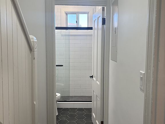 5th image of 1316 William Howard Taft Rd #B