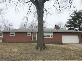 5408 Purvis Ln, Godfrey, IL 62035