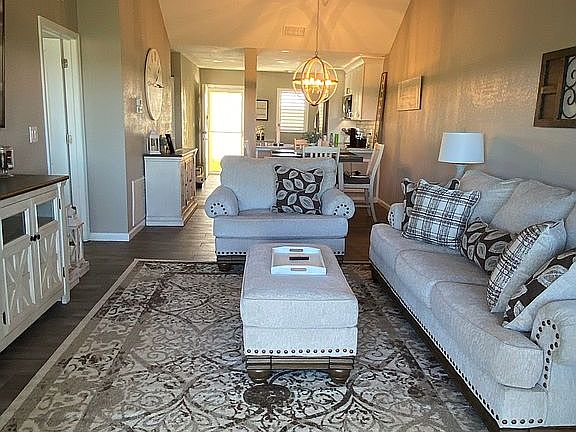 4th image of 406 Cerromar Cir N #4-328