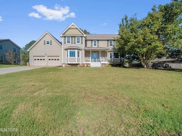 9813 Crestline Dr, Knoxville, TN 37922