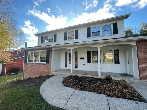 1110 Westerly Pkwy, State College, PA 16801