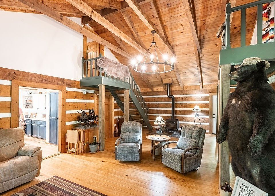 16th image of this home