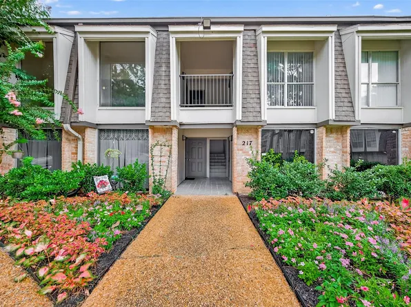 12633 Memorial Dr APT 216, Houston, TX 77024