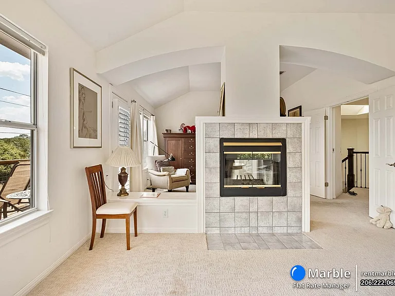 5511 Courtyard Dr — Photo 30