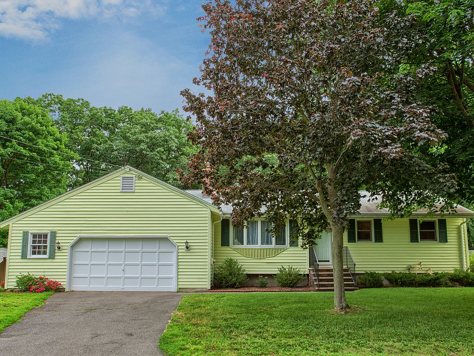 1st image of 56 Newport Dr