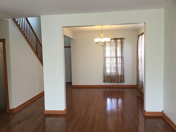 Spacious Living Dining Rooms