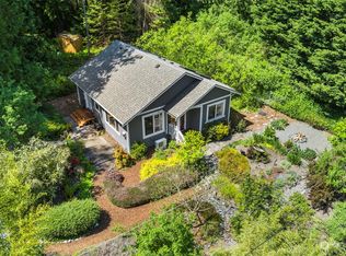 92 Lewis Ave, Port Townsend, WA 98368
