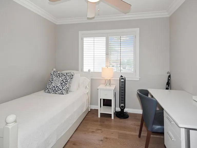 1052 Isabella Avenue Unit #E — Photo 14