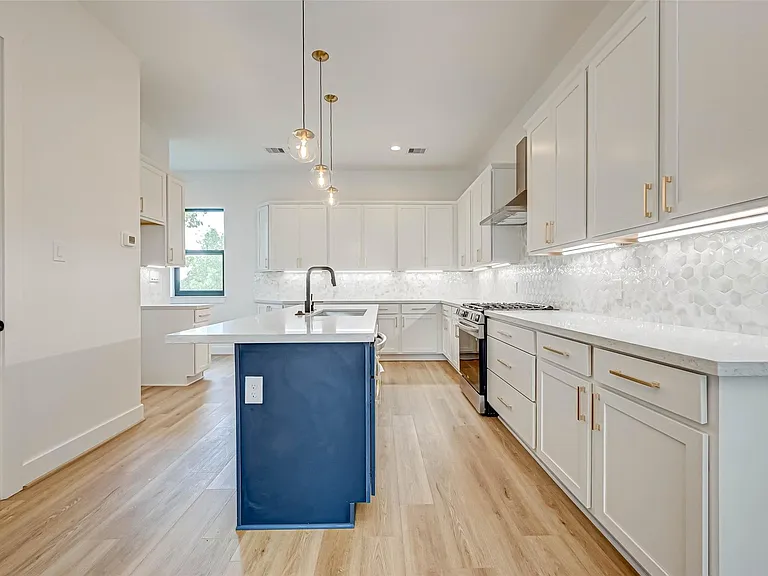 3503 Anita St — Photo 35
