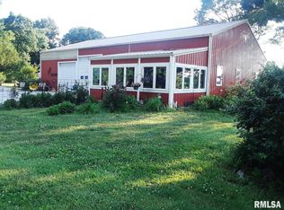 11018 Berry Brook Rd, Modesto, IL 62667