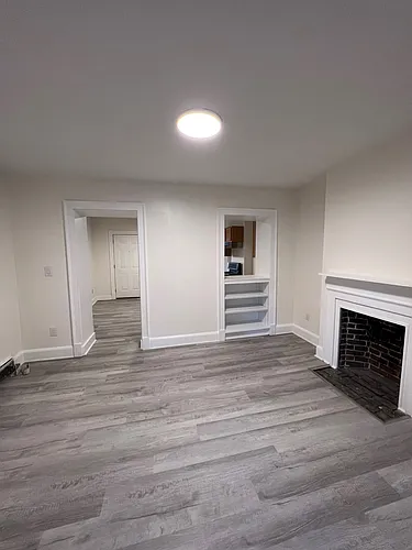 200 N Pearl St #2 Photo 1