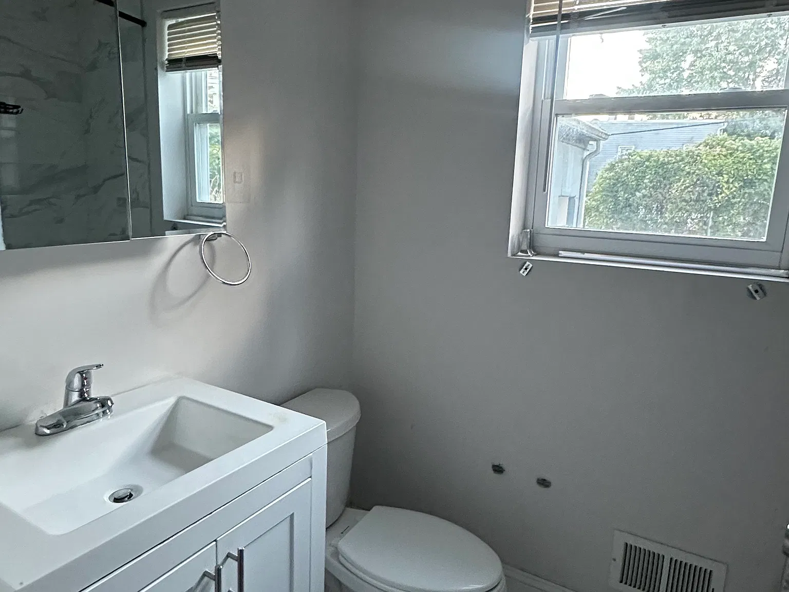 3 bed, $2,700 — Photo 3