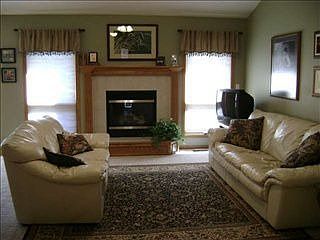4th image of 21009 McClellan Dr