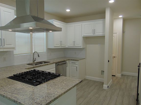 4th image of 2239 Anderson St