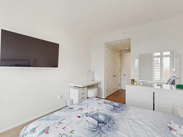 543 W 122nd St #12B — Photo 10