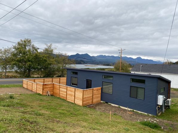 95 Nehalem Blvd, Wheeler, OR 97147