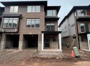 575 Woodward Ave #67, Hamilton, ON L8H0B3