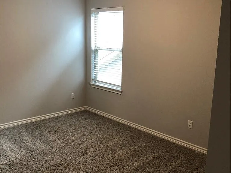 2329 Pecan Island Dr — Photo 17