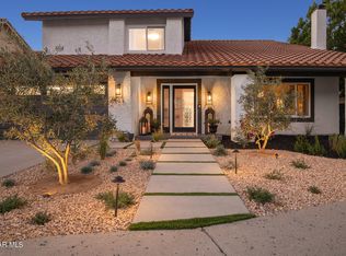 303 Hunters Point Dr, Thousand Oaks, CA 91361