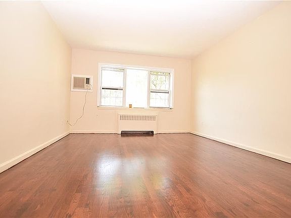 3rd image of 3008 Gunther Ave