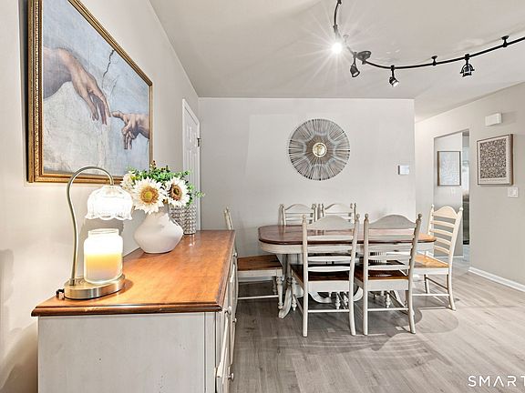 4th image of 8 Rose Lane #24-19