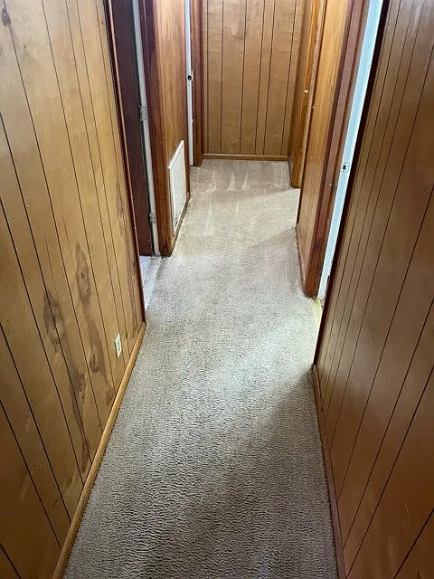 3 bed, 1.5 bath, 1252 sqft, $1,050 — Photo 2