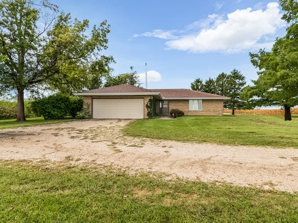 23892 E 2700 North Rd, Odell, IL 60460