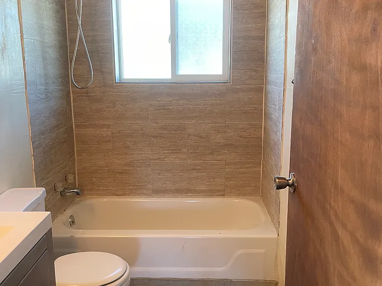 Full bathroom