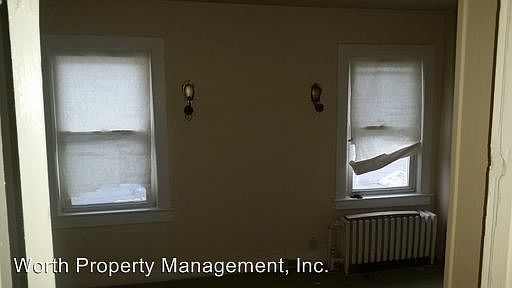 2nd image of 536 Park Ave