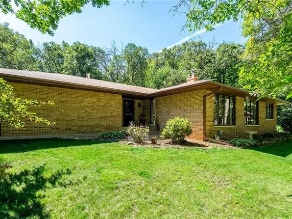 E1355 Woodridge Drive, Eau Claire, WI 54701