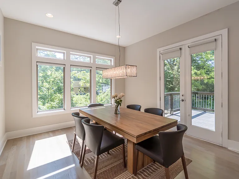 406 E Side Ave SE — Photo 41