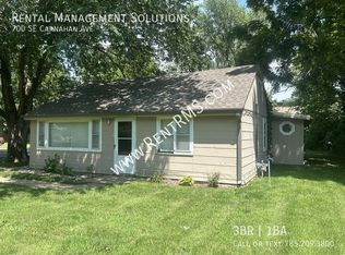 700 SE Carnahan Ave, Topeka, KS 66607