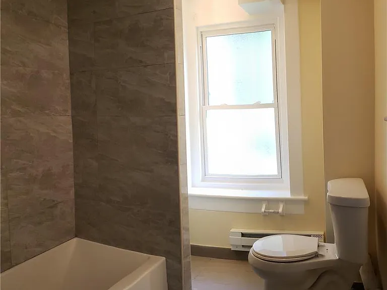 701 Atlantic St #1 — Photo 8