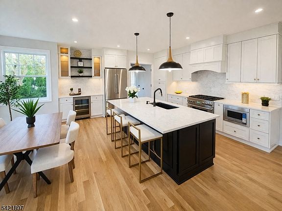 5th image of 152 Harrow Rd