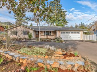 50 Allen Ln, Talent, OR 97540