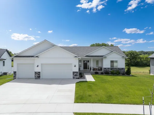 1892 Hadley Hills Dr NE, Rochester, MN 55906