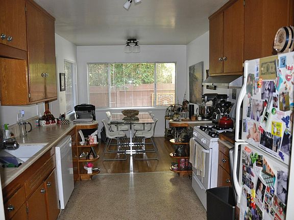 4th image of 1053 18th St APT C