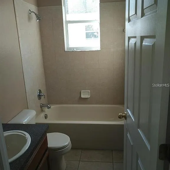 5804 Justicia Loop — Photo 11