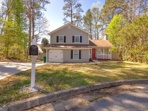 4829 Claymore Ct, Stone Mountain, GA 30088