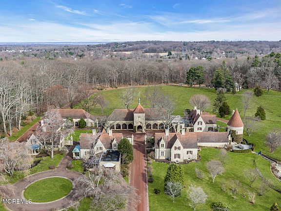 2nd image of 40 Independence Road