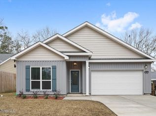 96126 Kapalama Dr, Diamondhead, MS 39525
