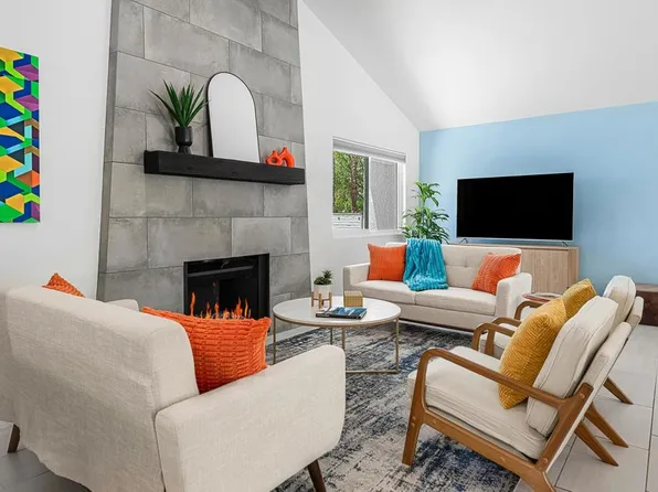 1110 E Vista Chino, Palm Springs, CA 92262