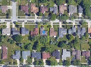 1513 Carson Ct, Homewood, IL 60430