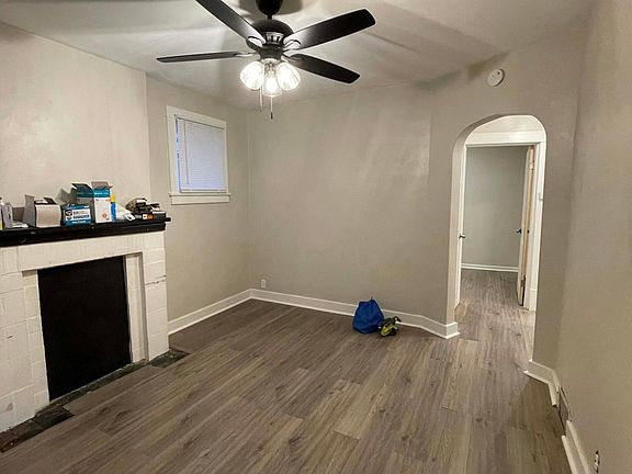 2nd image of 5038 Genevieve Ave