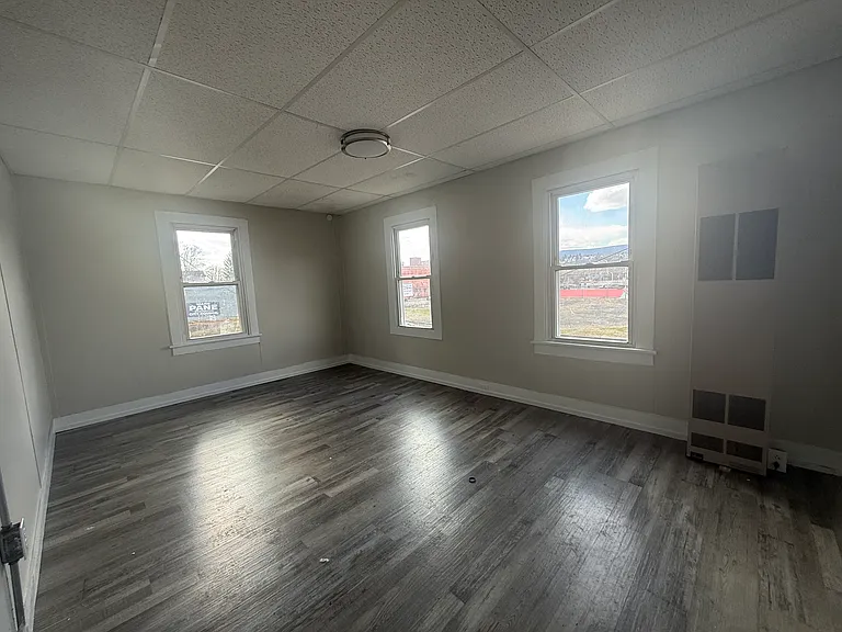 1201 Cedar Ave #2 — Photo 5